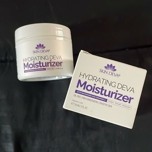Skin Deva Hydrating Deva Moisturizer with Niacinamide & Ceramide
